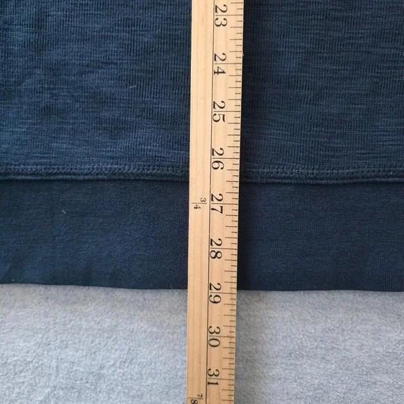 Orvis Mens XL Navy Blue Textured Quarter Zip Pullover Sweater Fish Logo - Picture 8 of 8